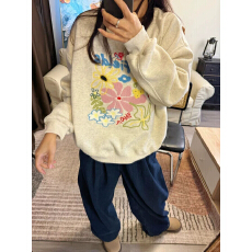 批发甜美学院风花朵刺绣圆领卫衣女秋冬季新款加绒加厚宽松百搭上衣服