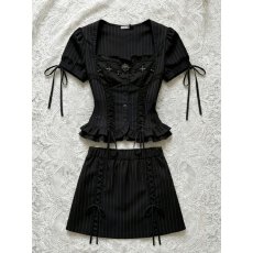 批发宝椰少女 原创复古黑色<b class='q'>条纹</b>绑带<b class='q'>衬衫</b>两件套裙子2026酷飒风套装女