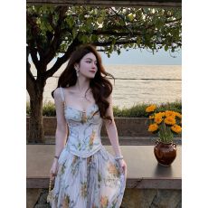 只有妮 繁花与你 重工吊带上衣法式浪漫花色收腰鱼骨胸衣女夏半裙