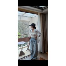 批发新款韩版宽松刺绣淡雅风<b class='q'>气质</b>百搭<b class='q'>衬衫</b>