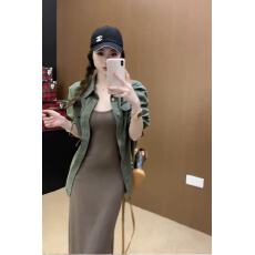 批发新款韩版高级感复古翻领长袖衬衫+收腰显瘦吊带<b class='q'>连衣</b>裙两件套