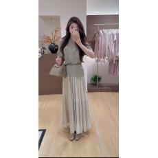 批发新款时尚宽松显瘦薄款露肩针织上衣+松紧腰半身裙+腰带3件套