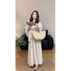 批发新款高级感水溶刺绣防晒小衫+吊带背心+<b class='q'>松紧腰</b>半身裙3件套