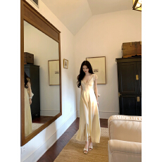 批发famouswang春季新款doen法式浪漫收腰重工蕾丝缎面<b class='q'>连衣裙</b>