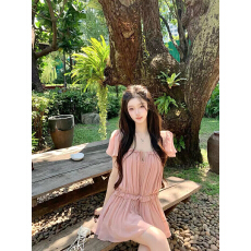 批发Hotdog 热狗很辣【玛格丽特】褶皱<b class='q'>荷叶边</b><b class='q'>连衣裙</b>少女感肉桂粉短裙