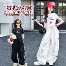 批发女童爵士舞服套装2026夏新款中大童蕾丝飘带<b class='q'>T</b><b class='q'>恤</b>破洞阔腿裤两件套