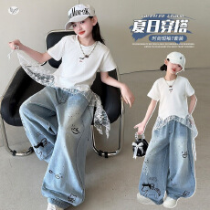 批发<b class='q'>女童</b>韩系<b class='q'>飘带</b>蕾丝拼接<b class='q'>T</b><b class='q'>恤</b>涂鸦牛仔裤套装2026夏新款中大童阔腿裤