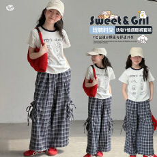 批发<b class='q'>女童</b>套<b class='q'>装</b>2026夏款中大童卡通印花短袖<b class='q'>T</b><b class='q'>恤</b>格子裤工装裤休闲防蚊裤