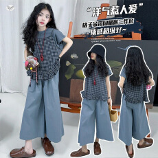 2026年女童韩版森系藏蓝色格子吊带蓝色短袖阔腿裤三件套
