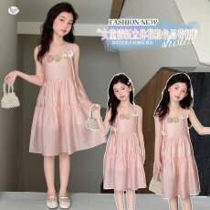 批发<b class='q'>女</b><b class='q'>童</b>2026年夏季新款度假风立体花朵<b class='q'>连衣裙</b>女孩显瘦吊带裙A字裙潮