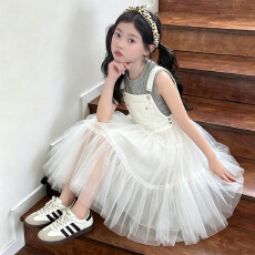批发<b class='q'>女童</b>背带<b class='q'>裙套装</b>2026夏季新款中大童韩系背心<b class='q'>蓬蓬裙</b>大裙摆花边长裙