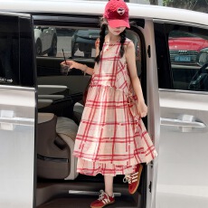 批发女童2026年夏季新款韩版格子无袖连衣裙女孩学生轻薄背心裙娃娃裙