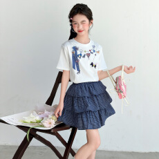 批发女<b class='q'>童</b><b class='q'>韩</b>系夏<b class='q'>装</b>2026夏季新款中大<b class='q'>童</b>数码印花T恤格子短裙蛋糕裙<b class='q'>套装</b>