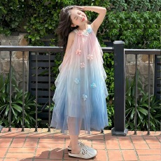 批发<b class='q'>女童</b><b class='q'>连衣裙</b>夏季2026新款儿童夏装度假风沙滩裙夏款洋气海边吊带裙