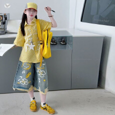 批发<b class='q'>女</b><b class='q'>童</b>可爱涂鸦<b class='q'>套装</b>2026夏季新款中大童格子短袖衬衫毛边阔腿七分裤