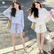 批发<b class='q'>女</b><b class='q'>童</b><b class='q'>字母</b><b class='q'>刺绣</b>防晒<b class='q'>套装</b>2026夏季新款中<b class='q'>大</b><b class='q'>童</b>长袖T恤短裤休闲两件套