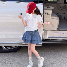 批发<b class='q'>女</b><b class='q'>童</b><b class='q'>韩</b><b class='q'>系</b><b class='q'>套装</b>2026夏季新款中<b class='q'>大</b>儿<b class='q'>童</b>撒银短袖T恤蛋糕裙裙裤两件套