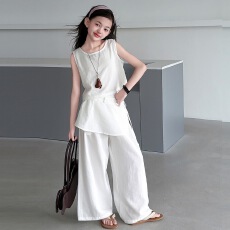 批发<b class='q'>女</b><b class='q'>童</b>韩系无袖套装2026夏款中大童短背心屁帘阔腿裤纯色夏装三件套