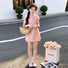 批发女童提花国风套装2026夏季新款中大童<b class='q'>改良</b><b class='q'>旗袍</b>上衣短裤夏装两件套