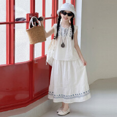 批发女童波西米亚套装2026<b class='q'>夏</b>季新款中大童花边娃娃衫半身裙绣花两件套