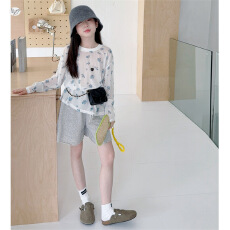 批发女童<b class='q'>防晒</b><b class='q'>碎花</b>罩衫套<b class='q'>装</b>2026夏季新款中大儿童轻薄长袖T恤毛边短<b class='q'>裤</b>