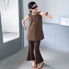 批发女童无袖<b class='q'>套装</b>2026夏季新款中大童纯色背心碎花微喇裤长裤休闲夏装