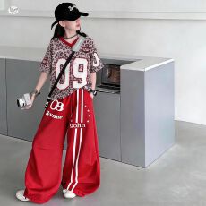 批发女童嘻哈爵士舞服2026<b class='q'>夏</b>新款中大童豹纹网眼T恤弯刀裤街舞演出服