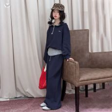 批发女<b class='q'>童</b><b class='q'>假两件</b>卫衣套装2026秋季新款中大<b class='q'>童</b>半拉链帽衫阔腿裤儿<b class='q'>童</b>秋装