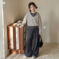 批发女<b class='q'>童</b><b class='q'>条纹</b>帽衫<b class='q'>套</b>装2026秋季新款中大<b class='q'>童</b>背心撞色卫衣阔腿裤儿<b class='q'>童</b>秋装