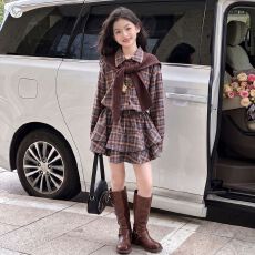 批发<b class='q'>女</b><b class='q'>童</b>美拉德格子裙2026秋季新款中大童学院风披肩<b class='q'>衬衫</b>裙蛋糕裙短裙