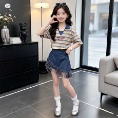批发女<b class='q'>童</b><b class='q'>夏装</b><b class='q'>套装</b>2026新款中大<b class='q'>童</b>条纹POLO衫T恤不规则流苏牛仔裙短裙