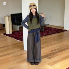 批发<b class='q'>女童</b>秋<b class='q'>装</b>套装2026新款中大儿童复古文艺<b class='q'>马甲</b>条纹T恤阔腿裤三件套