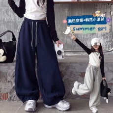 批发<b class='q'>女童</b>卫裤<b class='q'>2026</b>秋季新款中大童休闲宽松阔腿裤弯刀裤脚口抽绳运动裤