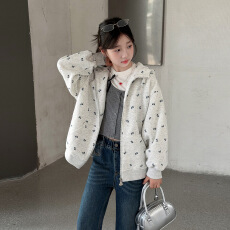 批发女童春秋款连帽拉链外套后背字母印花休闲上衣中大童百搭卫衣开衫