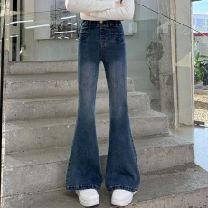 批发<b class='q'>女</b><b class='q'>童</b><b class='q'>牛仔裤</b><b class='q'>2026</b>新款洋气时髦蓝色儿<b class='q'>童</b>喇叭<b class='q'>裤子</b>微喇显瘦<b class='q'>大</b><b class='q'>童</b>春秋款