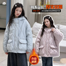 批发湖州铃澜女童秋冬款加绒加厚仿兔毛绗线夹棉外套女中大童连帽棉服