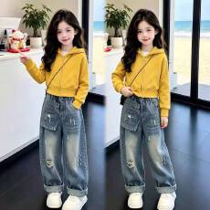 批发2026新款女童秋装新款<b class='q'>儿童</b>两件套中大童卫衣外套工装牛仔裤套装