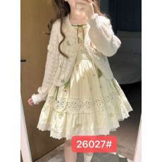 批发森系少女<b class='q'>甜美</b>清新独特减龄设计感碎花连衣裙叠穿防晒开衫两件套装