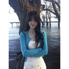 批发韩系纯欲辣妹针织开衫吊带背心两件套女<b class='q'>春</b>季新款别致绝美上衣