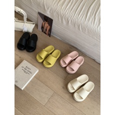 踩屎感拉满！这双厚底拖鞋我能穿一整年