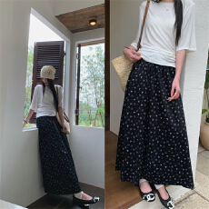 批发实拍 韩国显瘦百搭早<b class='q'>春</b>黑色小碎花松紧腰半身裙女