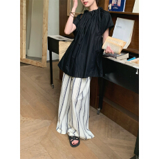 批发现<b class='q'>实拍</b>  慵懒风舒适棉麻主义设计感黑色衬衫+麻料竖条纹阔腿<b class='q'>裤</b>