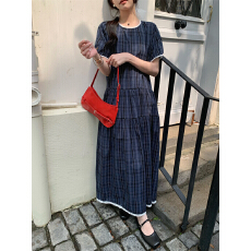 批发实拍 韩国ins风学院风花边领拼接<b class='q'>泡泡袖</b>大摆格子<b class='q'>连衣裙</b>