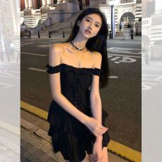 批发奶fufu连衣裙收腰甜酷辣妹风一字肩高级感黑色吊带蓬蓬蛋糕裙女<b class='q'>夏</b>