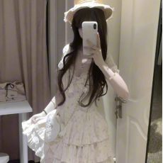 批发法式泡泡袖连衣裙女夏季2024新款小个子收腰仙女公主蛋糕蓬蓬裙子