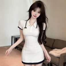批发kumikumi别致修身翻领短袖连衣裙女装<b class='q'>夏</b>季小众撞色百搭A字裙短裙
