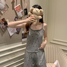 批发新款带胸垫卡通吊带背心睡衣<b class='q'>女</b>夏季吊带短裤舒适套装少<b class='q'>女</b>家居服<b class='q'>女</b>