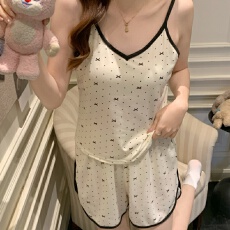 批发新款带胸垫卡通吊带背心睡衣女夏季吊带短裤舒适套装少女家居服女