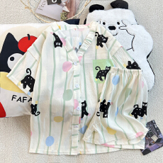 批发新款云朵棉睡衣女夏季短袖短裤两件套开衫V领甜美卡通家居<b class='q'>服</b>