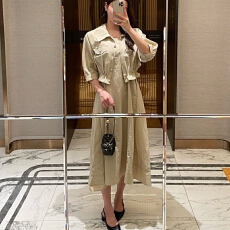 批发东大门2025春夏<b class='q'>无袖</b>收腰显瘦<b class='q'>背心</b>连衣裙+衬衫小外套两件套装